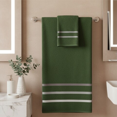 Toalla de Baño 100% Algodón 360g - 70 x 130 cm - Verde Toalla de Baño 100% Algodón 360g - 70 x 130 cm - Verde