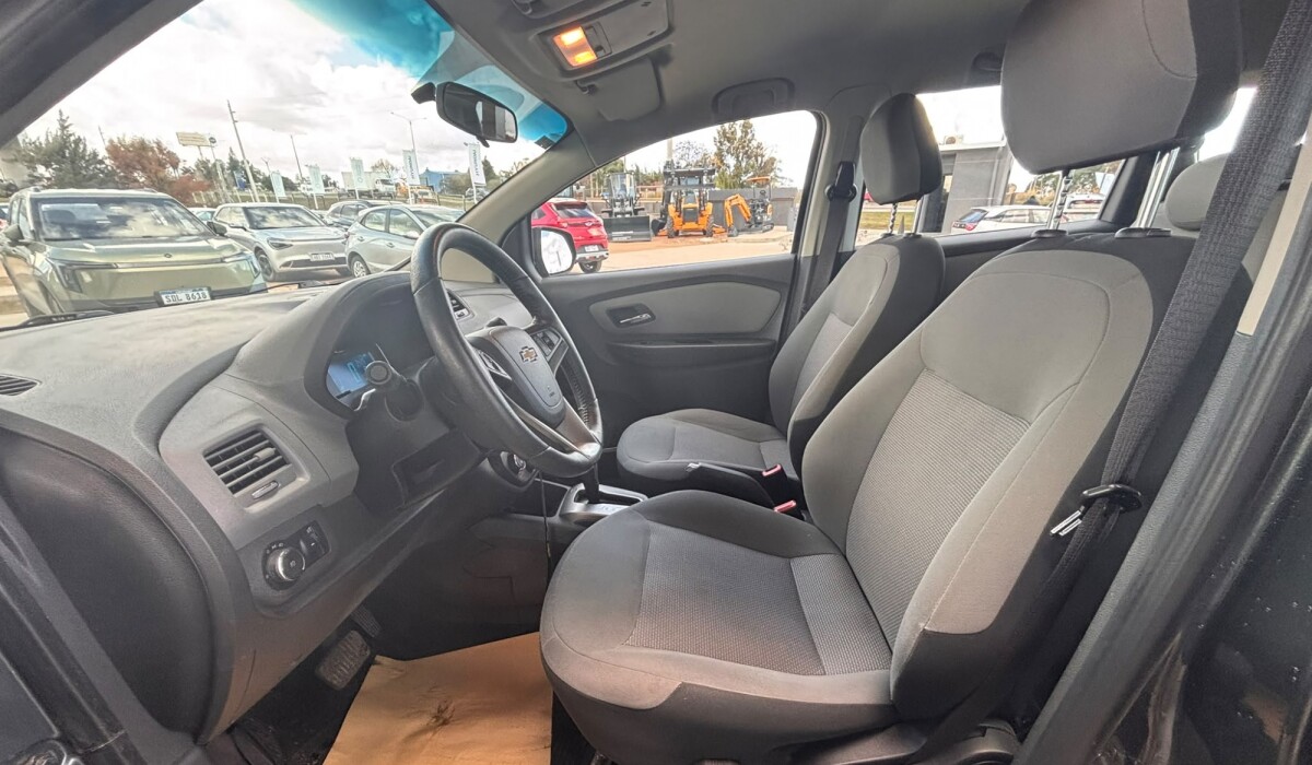 Chevrolet Spin LTZ AT 7Plz - 2016 Chevrolet Spin LTZ AT 7Plz - 2016
