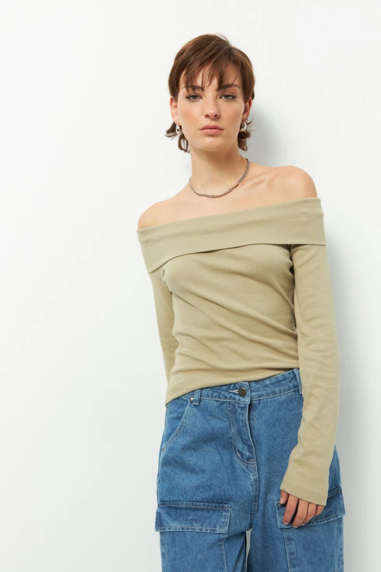 REMERA CORINO Verde Grisáceo