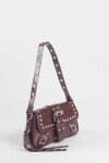 Cartera de hombro con hebilla y tachas bordo