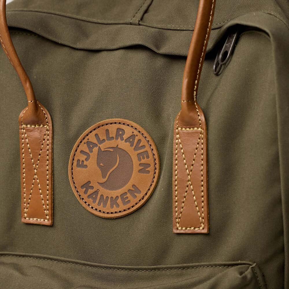Mochila Fjallraven Kanken No. 2 Unisex Dark Olive