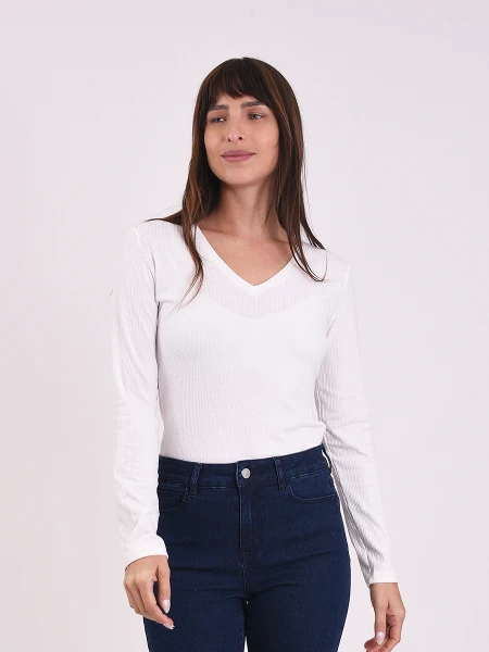 REMERA BASICA MADRID OFF WHITE
