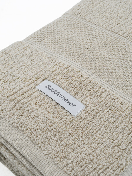 TOALLA DE BAÑO BEIGE