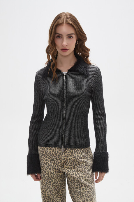Campera Momi Negro