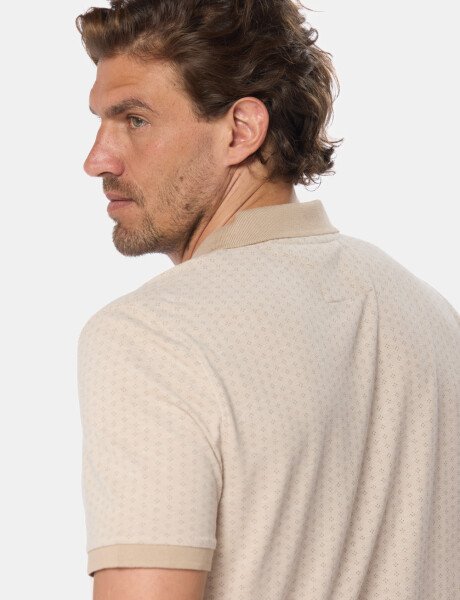 REMERA POLO ESTAMPADA Beige