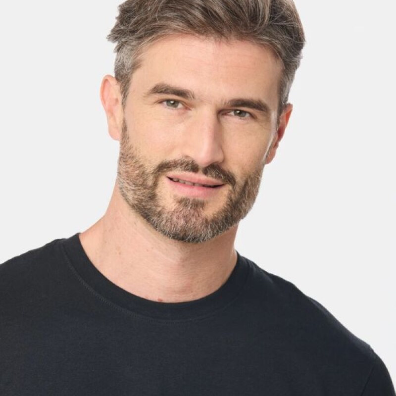 Remera Manga Corta Legacy Negro