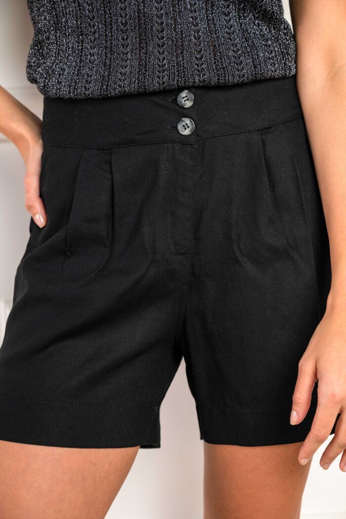 Short Pinzado Con Lino Negro