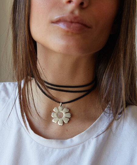COLLAR MAXI FLOWER COLLAR MAXI FLOWER