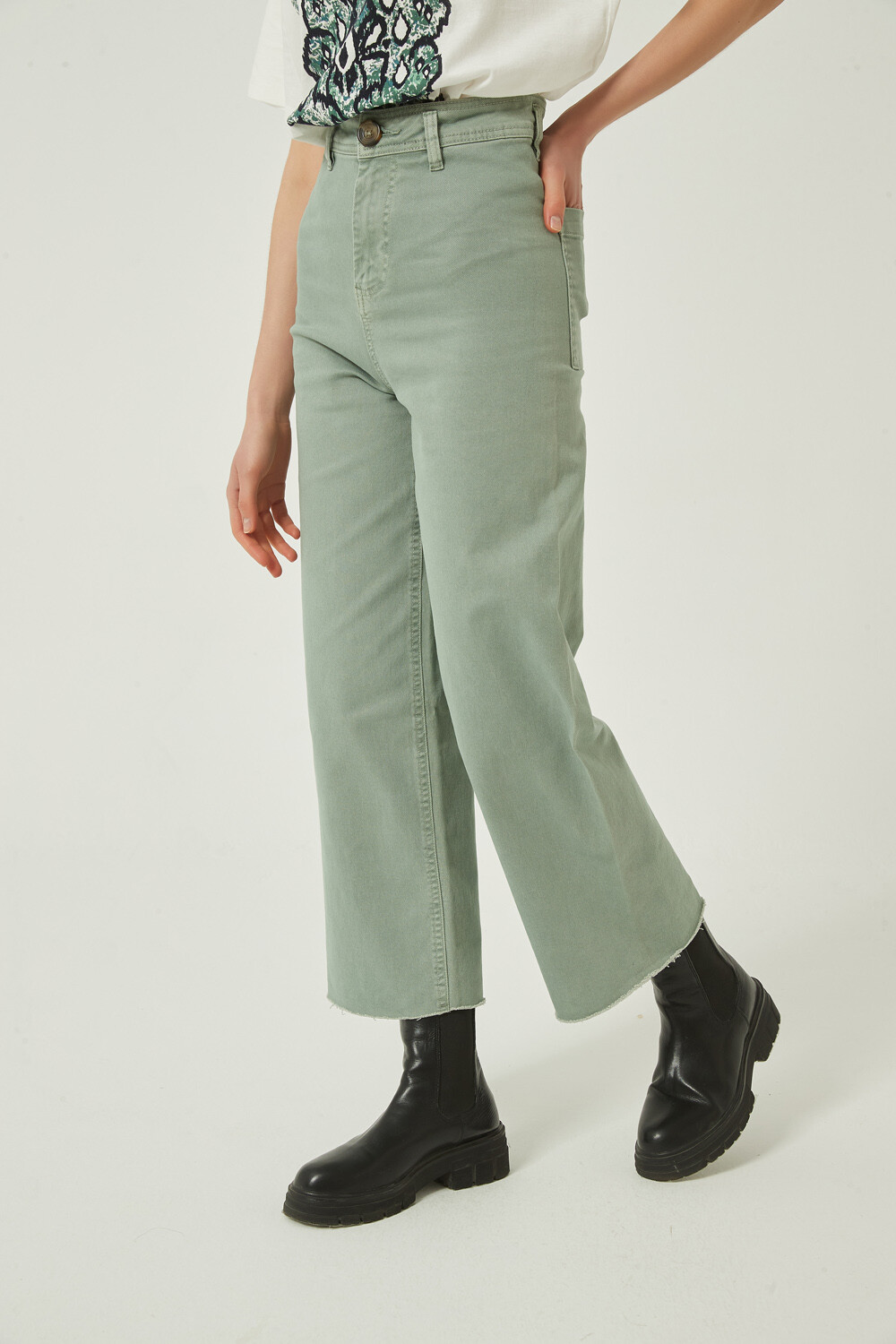 Pantalon Cobdar Verde Grisaceo