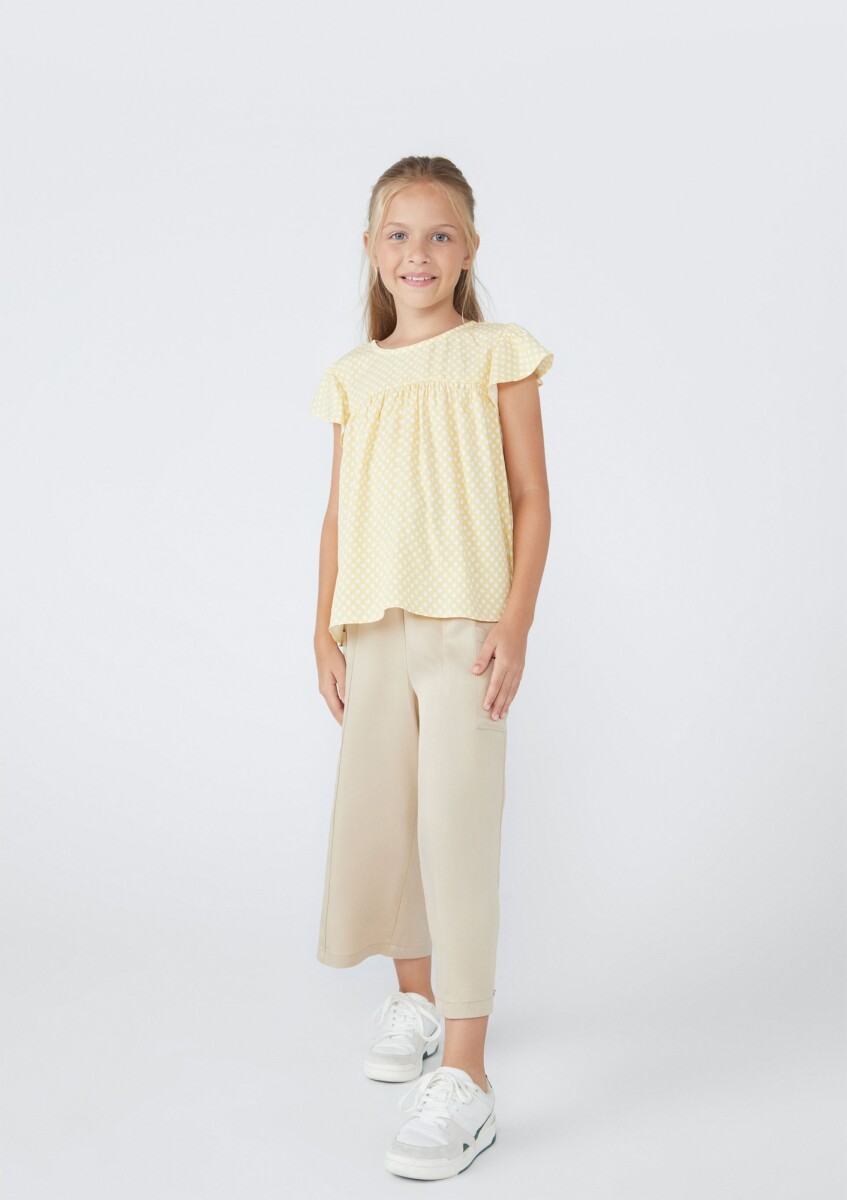 BLUSA INFANTIL CON ESTAMPADO - AMARILLO 