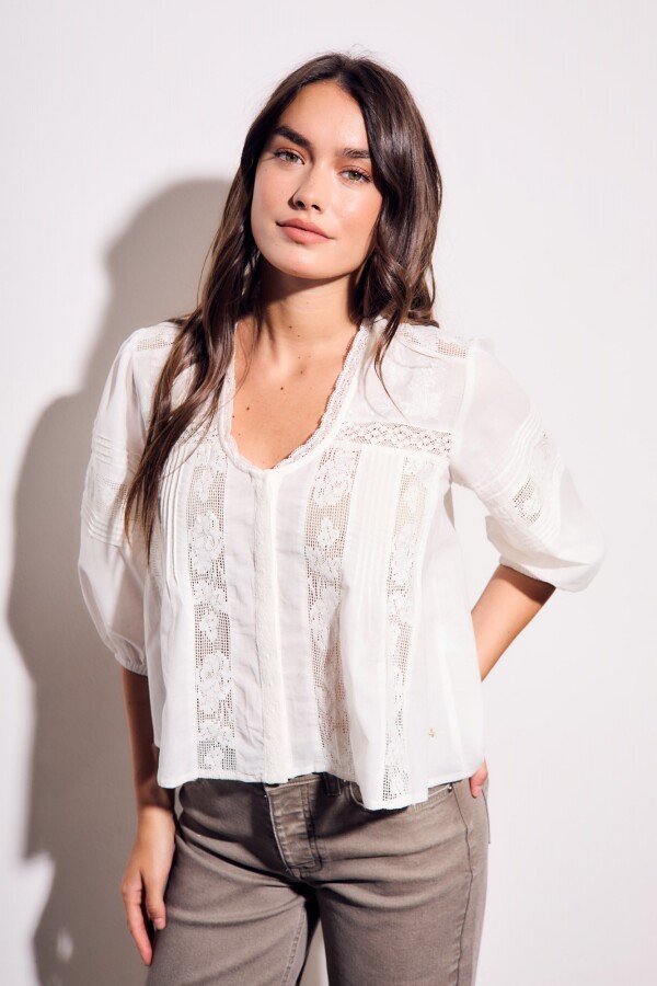 Blusa Encaje Bordados Nacar
