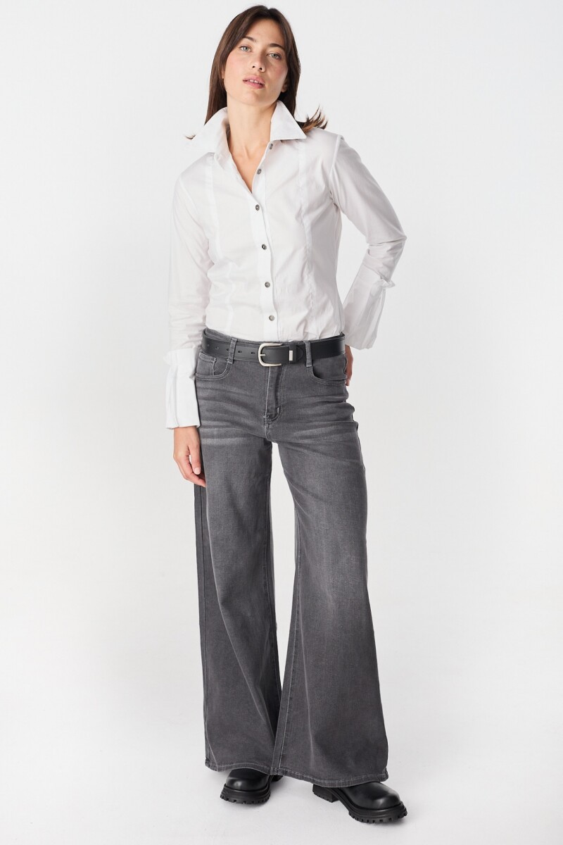 Jean Nyra Gris Oscuro