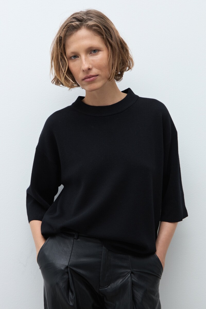 Sweater manga 3/4 negro