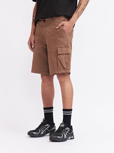 SHORT LARRY CHOCOLATE