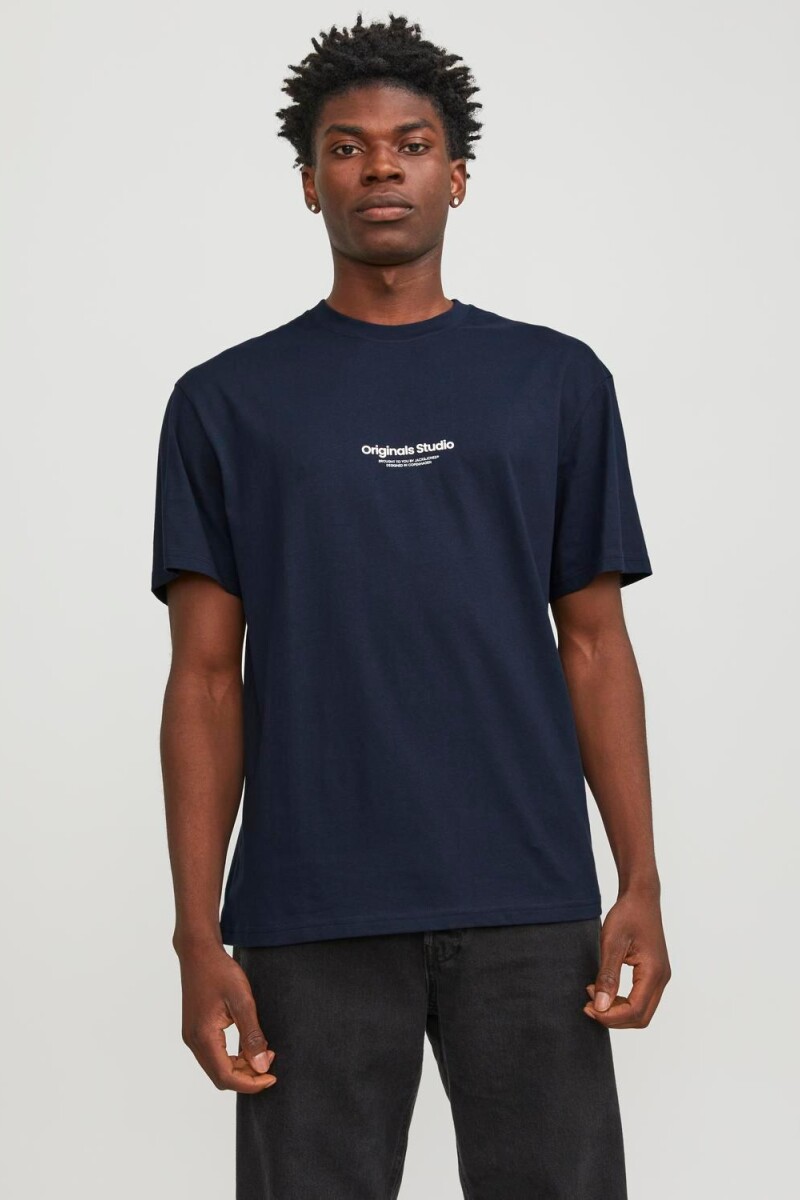 Polera Vesterbro Sky Captain