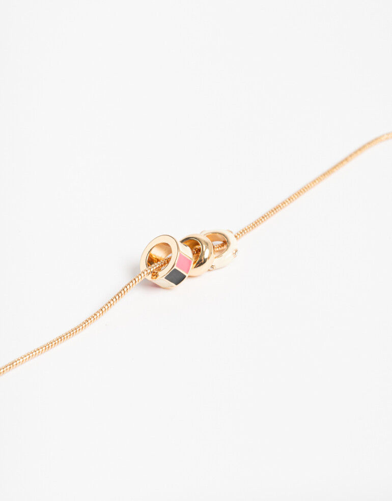 Cadena Corta con Dije Metal Cadena Con Dije Ruedita Bañado En Oro - Dorado