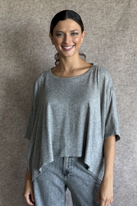 Remera Lara Gris tipo cashmere
