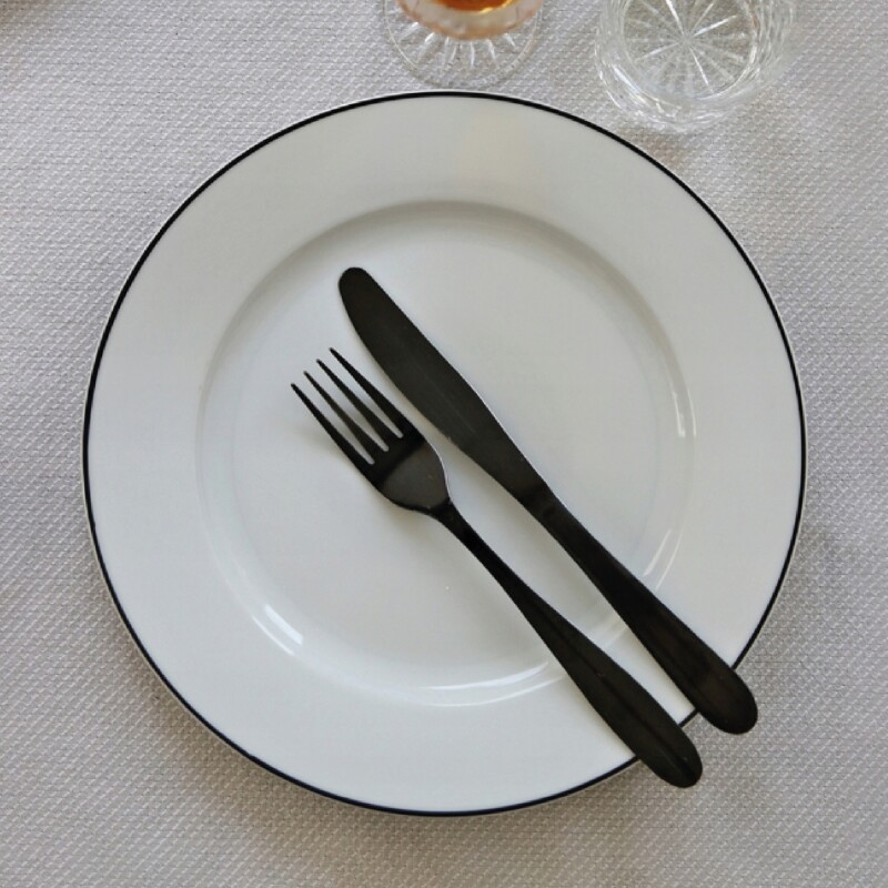 PLATO MESA D26CM BLANCO C/BORDE NEGRO PORCELANA PLATO MESA D26CM BLANCO C/BORDE NEGRO PORCELANA