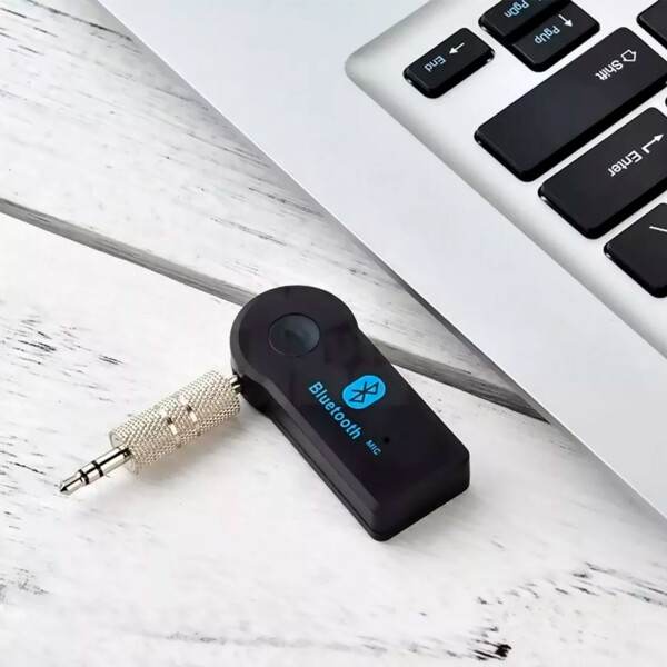 Receptor Transmisor Bluetooth Ledstar Para Auto RECEPTOR DE MUSICA BLUETOOTH LY-01