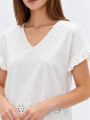 Tops Ahte Marfil / Off White
