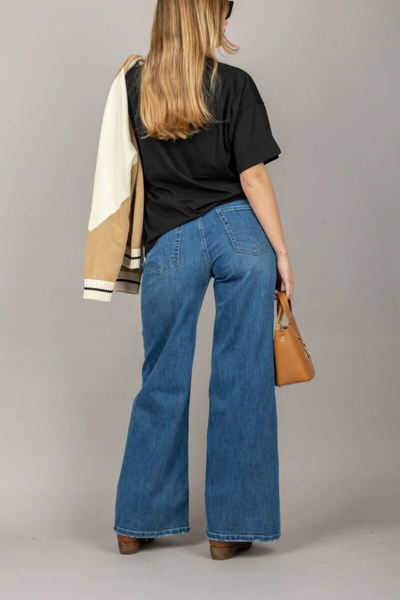 CAMISETA BÁSICA Negro