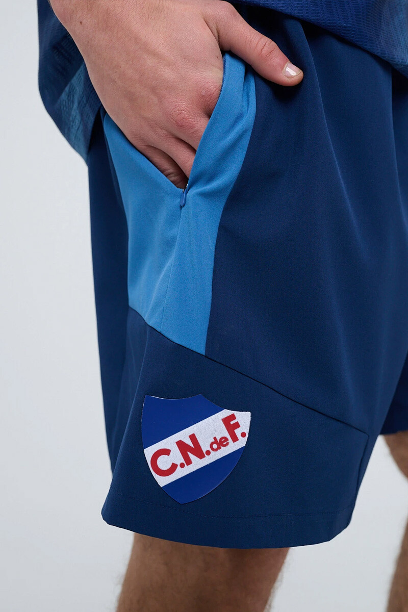 Short Umbro Nacional de entrenamiento Trace Azul