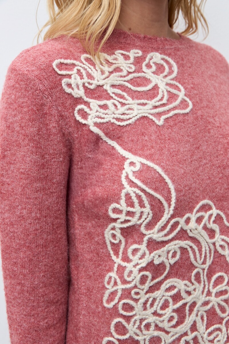 Sweater con bordado rojo melange