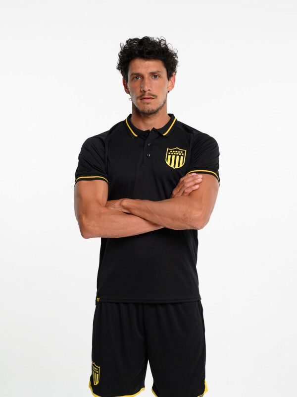 Remera Polo CAP Train Peñarol Hombre 002