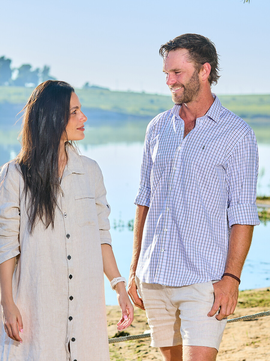 Camisa de Hombre Premium Cuello s/Botones - Cuadros Azul y Rosa 