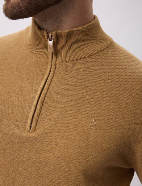 Sweater tejido con cierre tostado melange