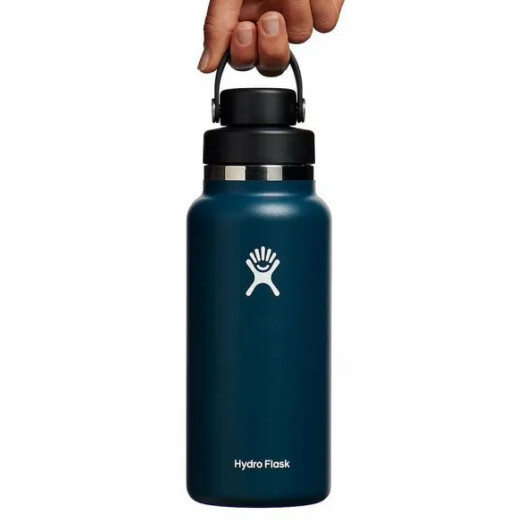 Botella Hydro Flask 32 OZ Wide Chug Cap - Azul Indigo Botella Hydro Flask 32 OZ Wide Chug Cap - Azul Indigo