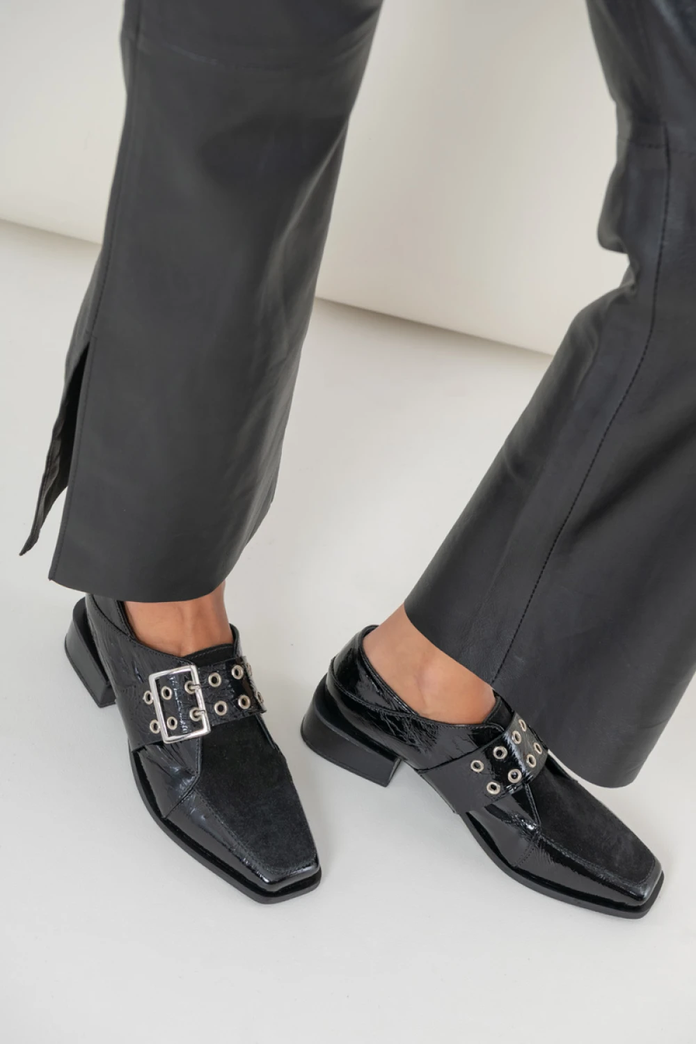 Zapato Moss negro 36