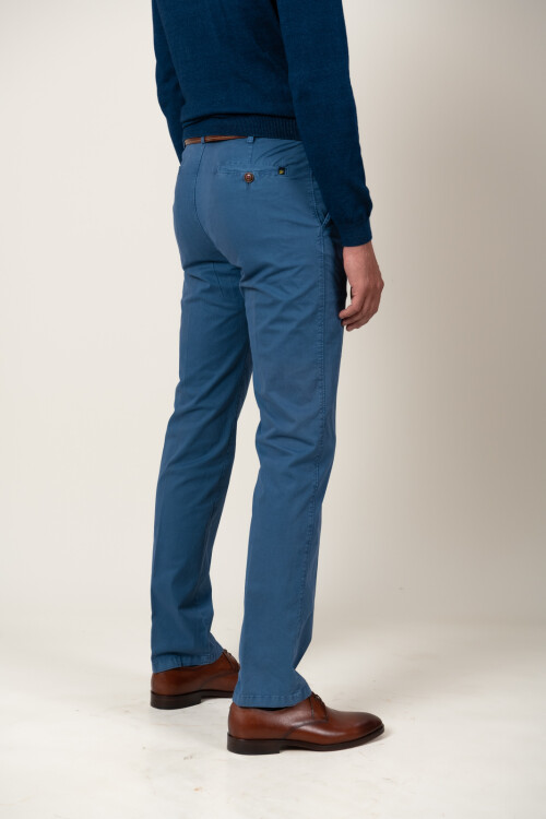 Pantalón Classic Fit Aero