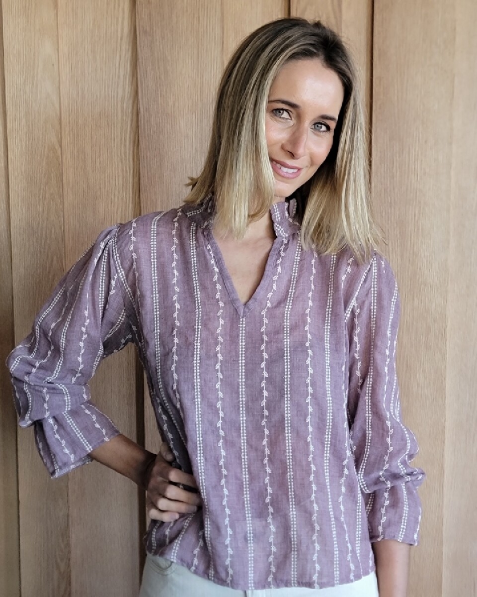 Blusa Copenhague - Broderie Vino 
