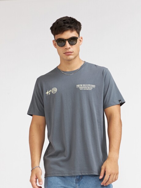 REMERA NS STUDIO AZUL PIEDRA