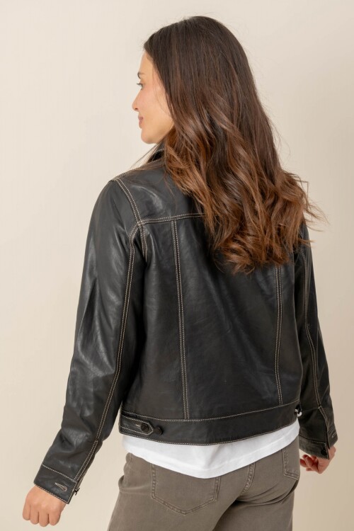 Campera cuero Sahara Negro