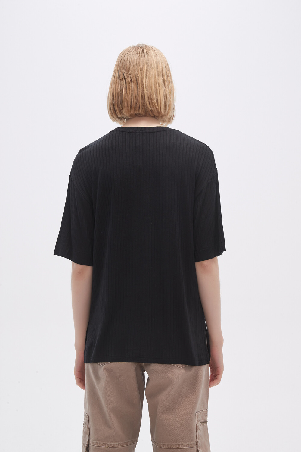 Remera Javid Negro