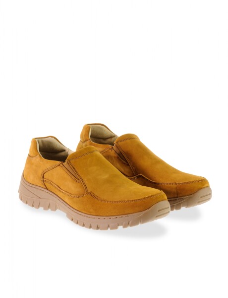 ZAPATO MOCASÍN DE GAMUZA Camel