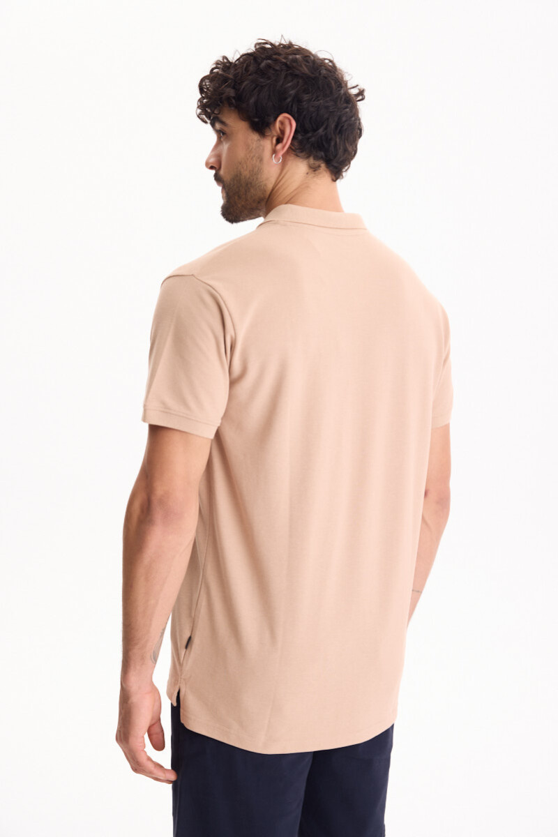 Remera Viper Beige