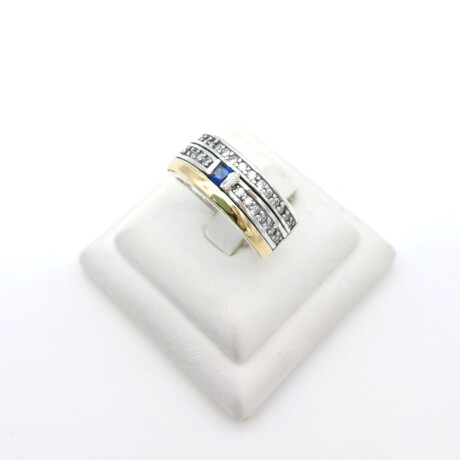 Anillo de plata 925, double en oro 18 ktes y circonias. Anillo de plata 925, double en oro 18 ktes y circonias.