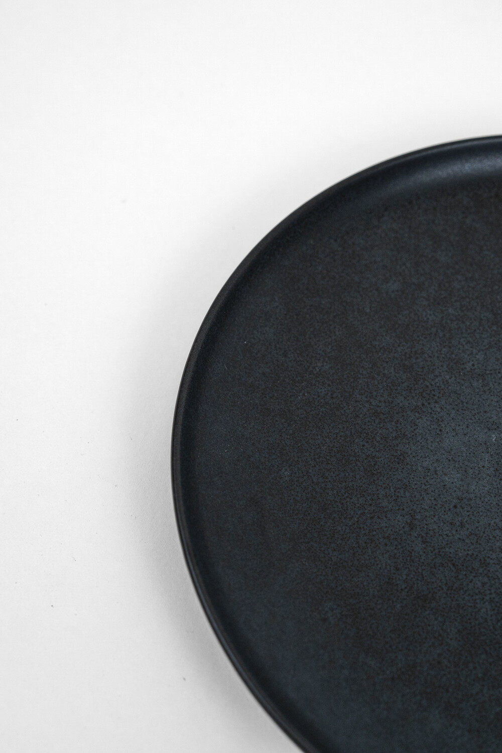 Plato Mesa Carola Gris Oscuro