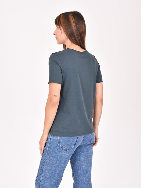 REMERA LIORA VERDE MUSGO