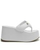 SANDALIA BLANCA CON PLATAFORMA BLANCO