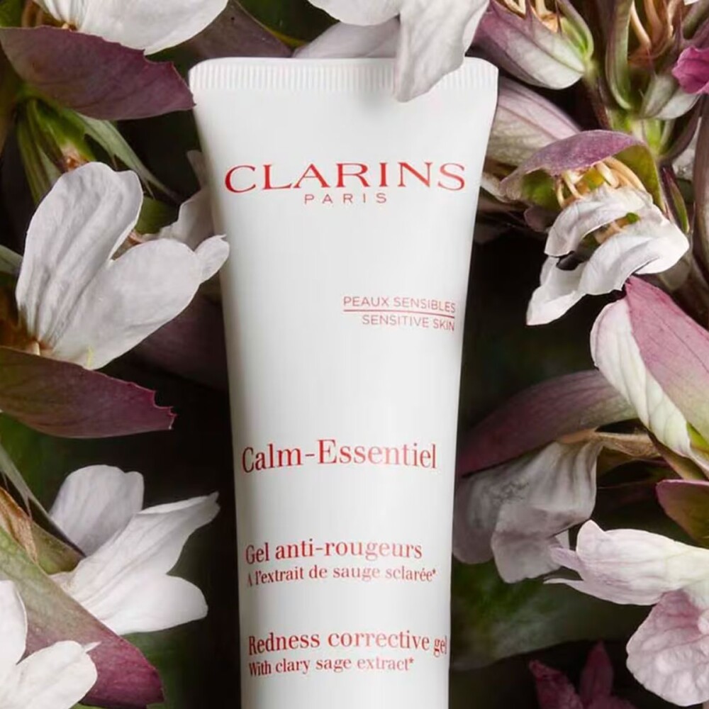 Clarins Calm Essential Redness Corrective Gel 30ml Clarins Calm Essential Redness Corrective Gel 30ml