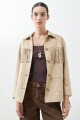 Chaqueta simil gamuza con flecos beige