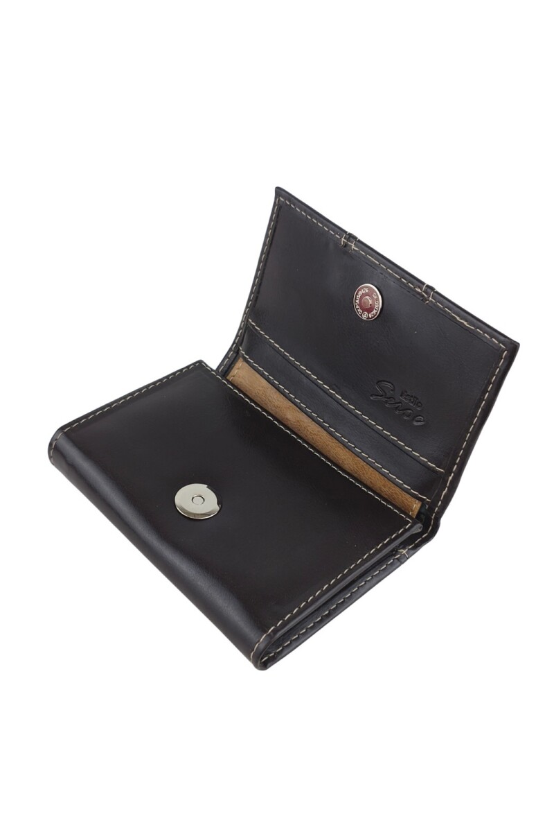 Billetera Dama Compacta con Perforaciones Marrón