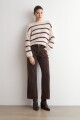 Sweater rayado crudo