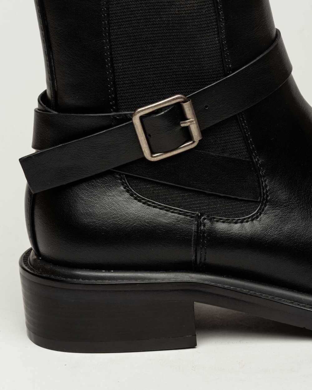 Bota caña media York en efecto cuero Negro