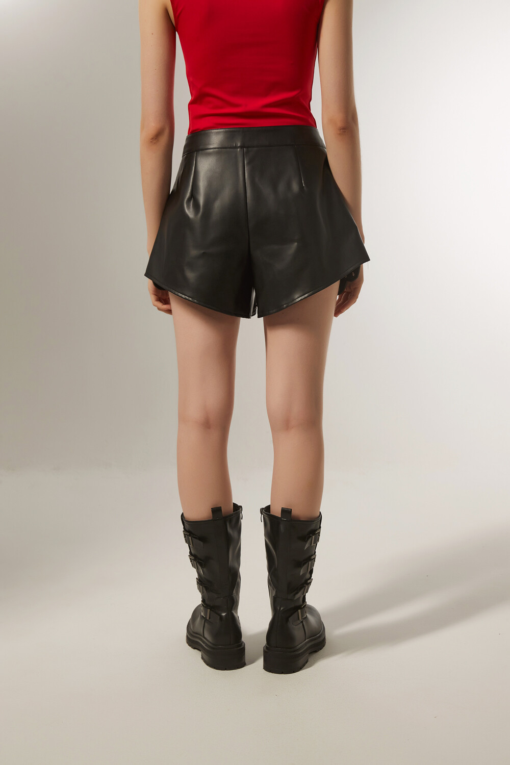 Short Shortin Negro