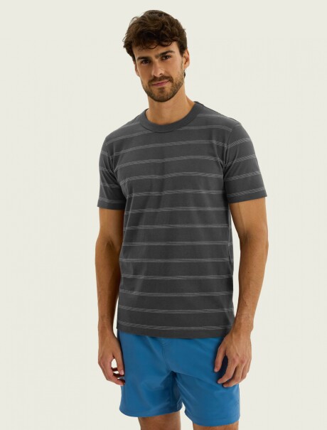 CAMISETA BÁSICA A RAYAS GRIS